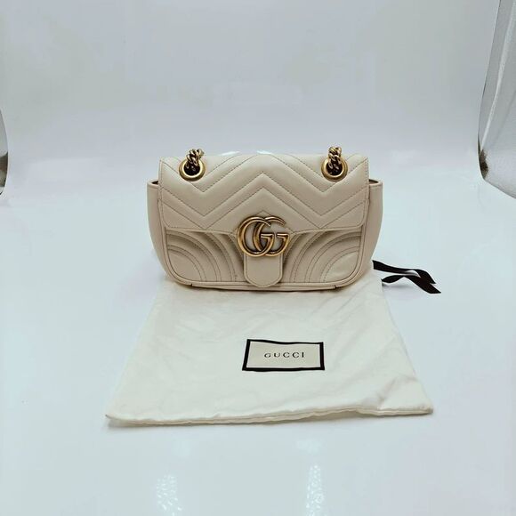 Gucci Handbags - Gucci Women Pre-Owned Bag Very Good Condition